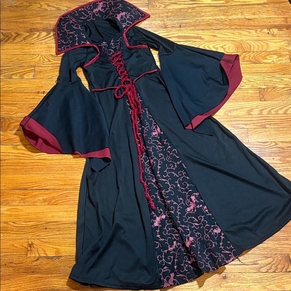 Black and red vampire Halloween dress with Bell Sleeves